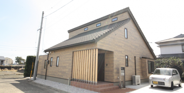 パッシブの考えに基づき設計した平屋建て